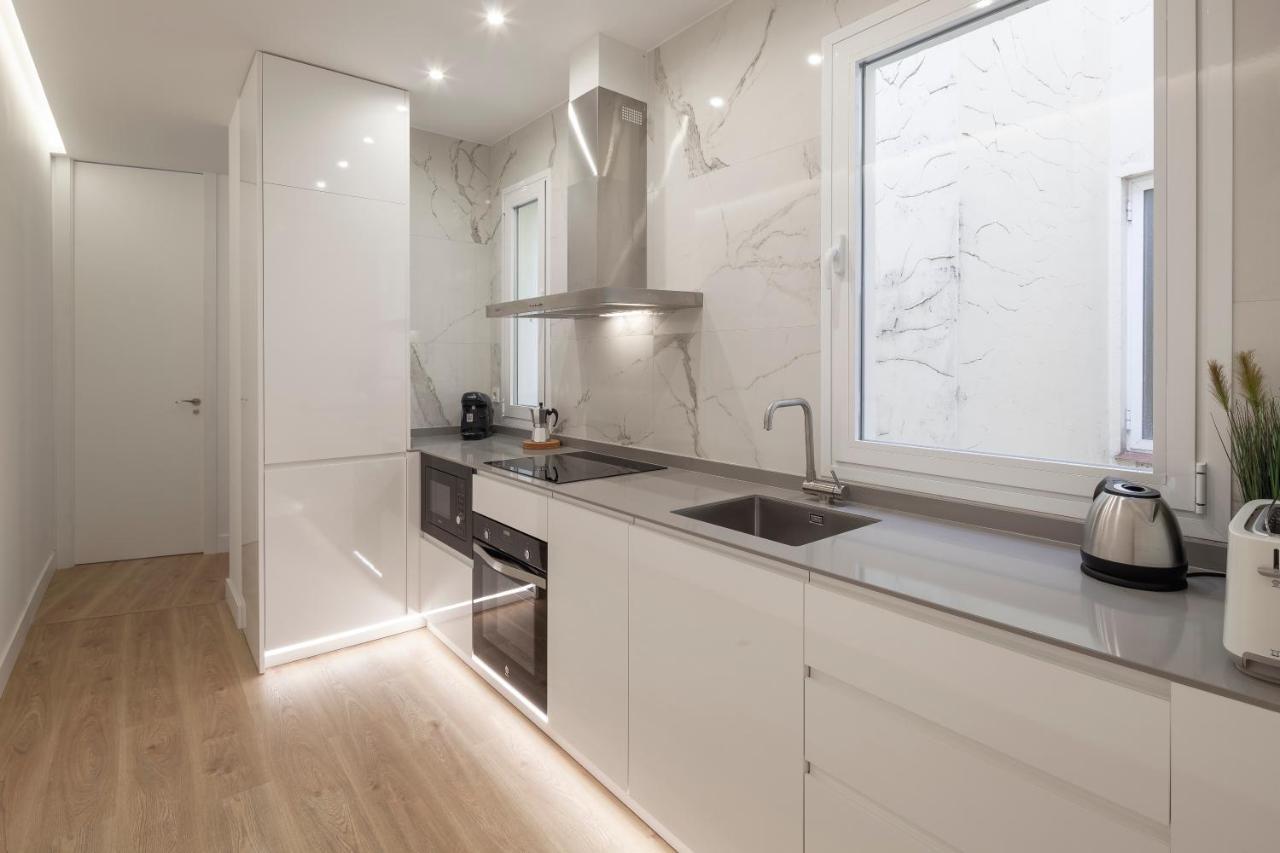 מדריד Plaza Espana III Calle Leganitos 2Br 2Bh מראה חיצוני תמונה