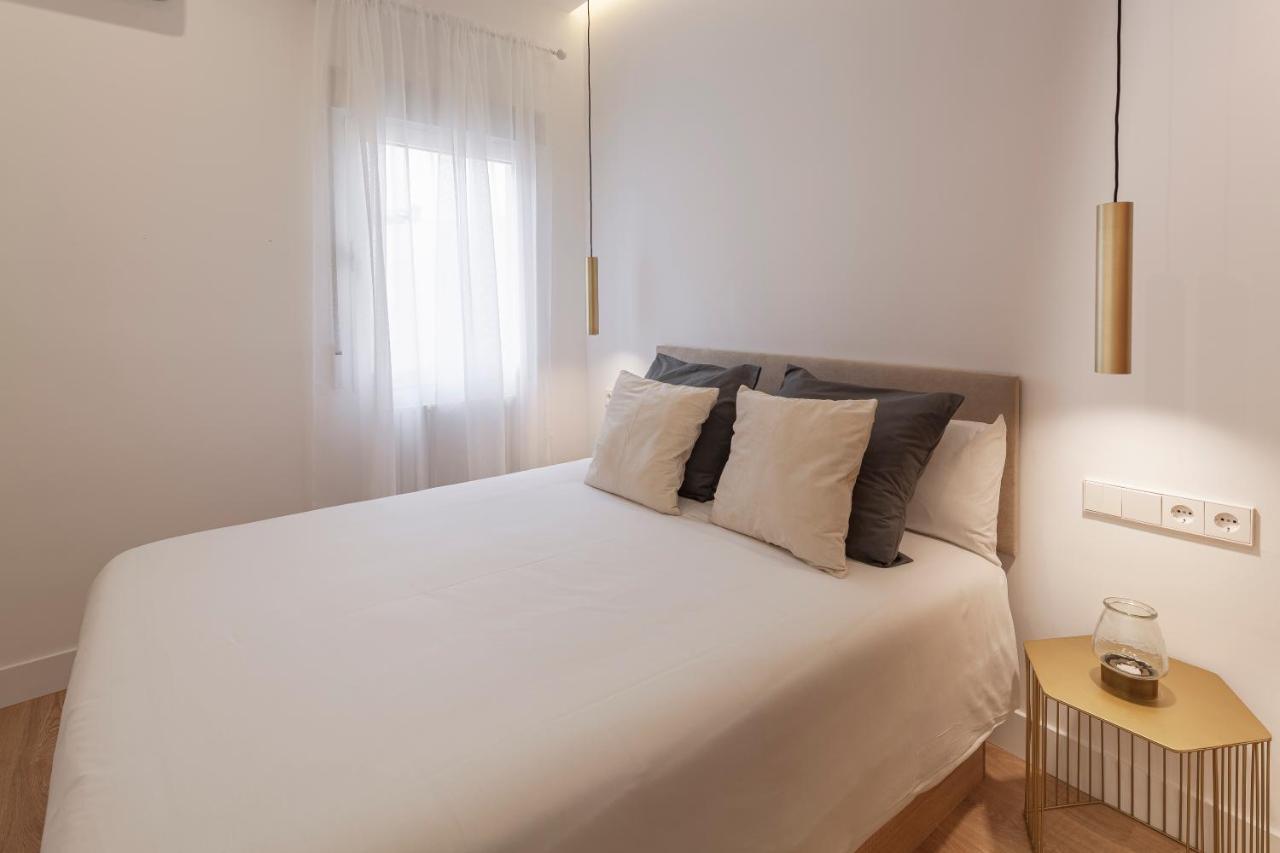 מדריד Plaza Espana III Calle Leganitos 2Br 2Bh מראה חיצוני תמונה