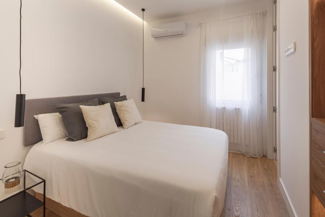 מדריד Plaza Espana III Calle Leganitos 2Br 2Bh מראה חיצוני תמונה